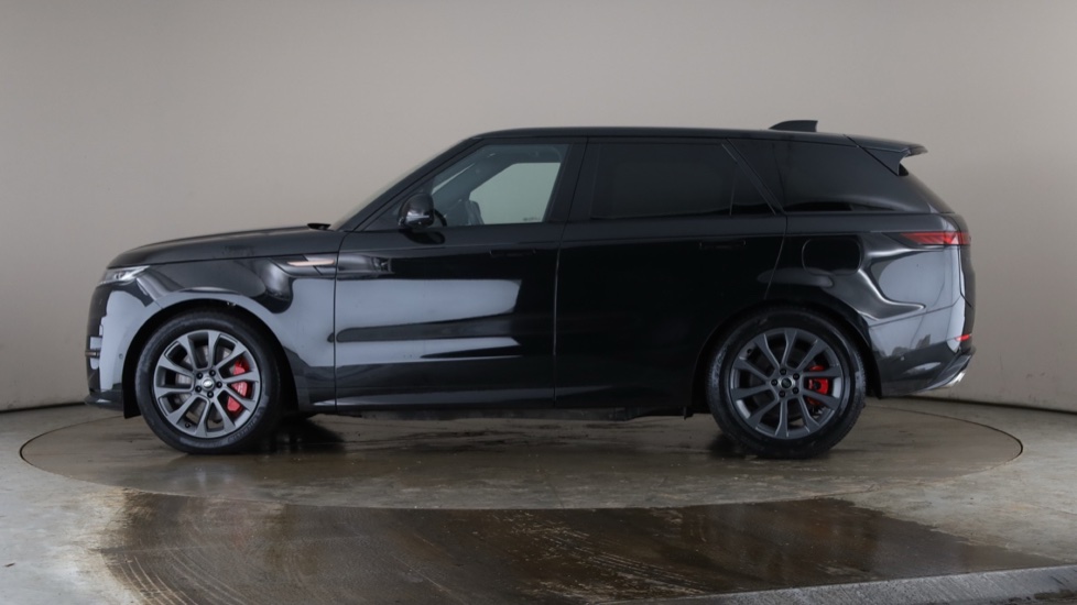 LAND ROVER RANGE ROVER SPORT Image 2