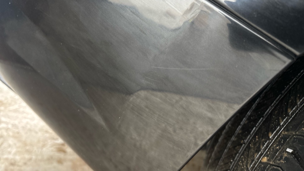 LAND ROVER RANGE ROVER SPORT Scratches and paint imperfection