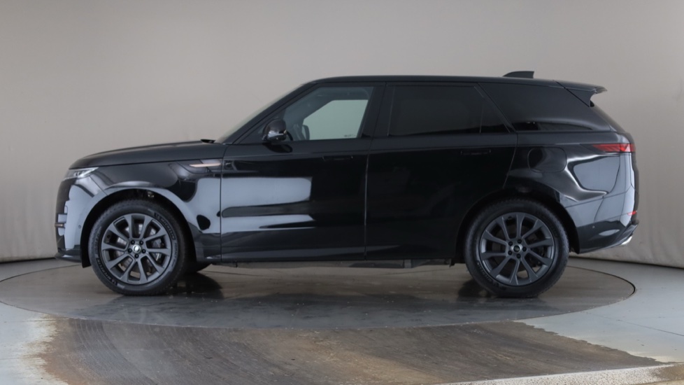 LAND ROVER RANGE ROVER SPORT Image 2