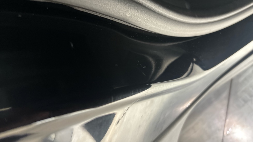LAND ROVER RANGE ROVER SPORT scratches