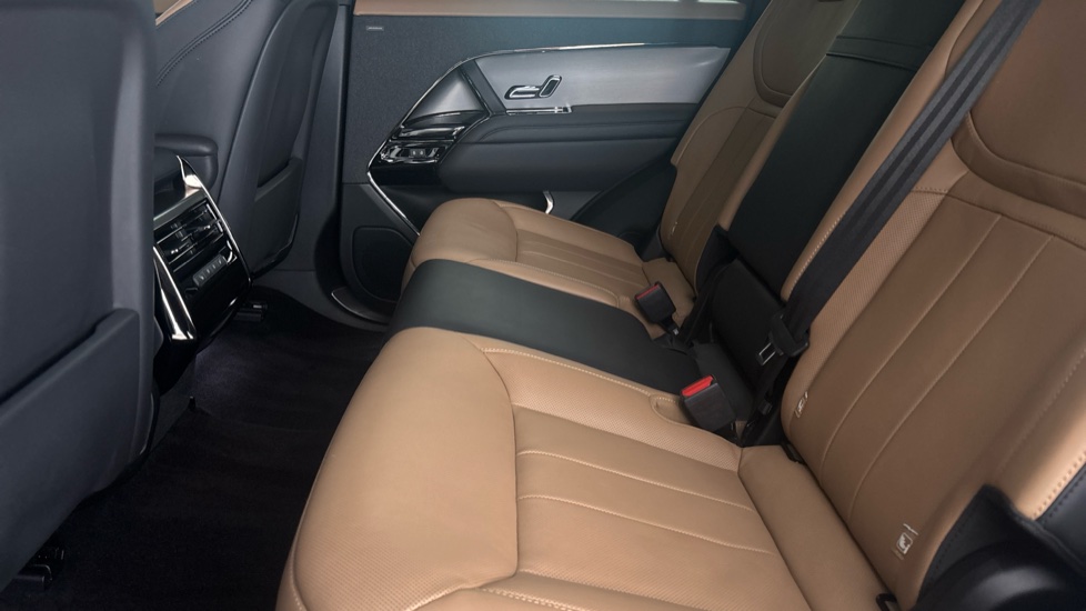 LAND ROVER RANGE ROVER SPORT Image 14