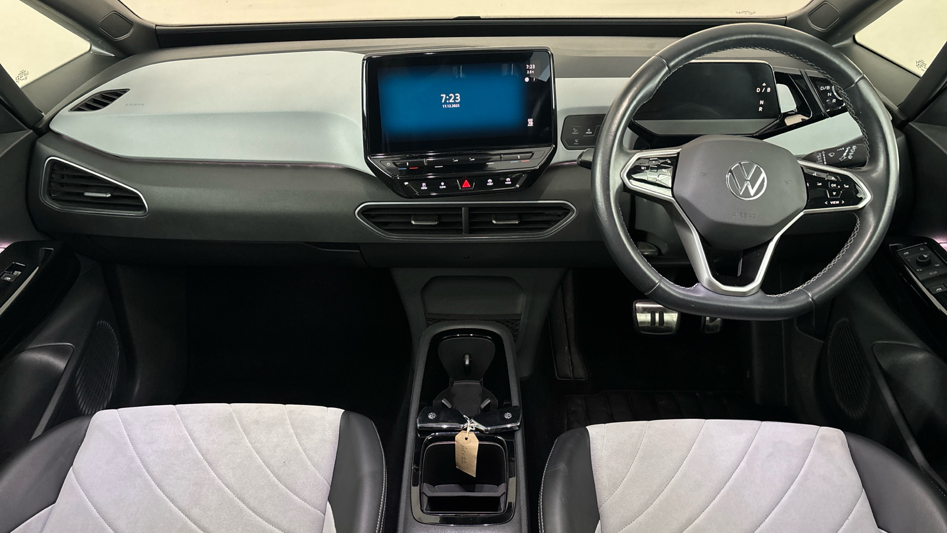 4020902 150kW Family Pro Performance 58kWh 5dr Auto