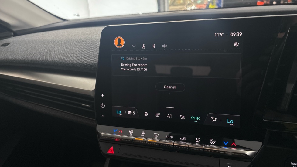 Renault Megane Image 12