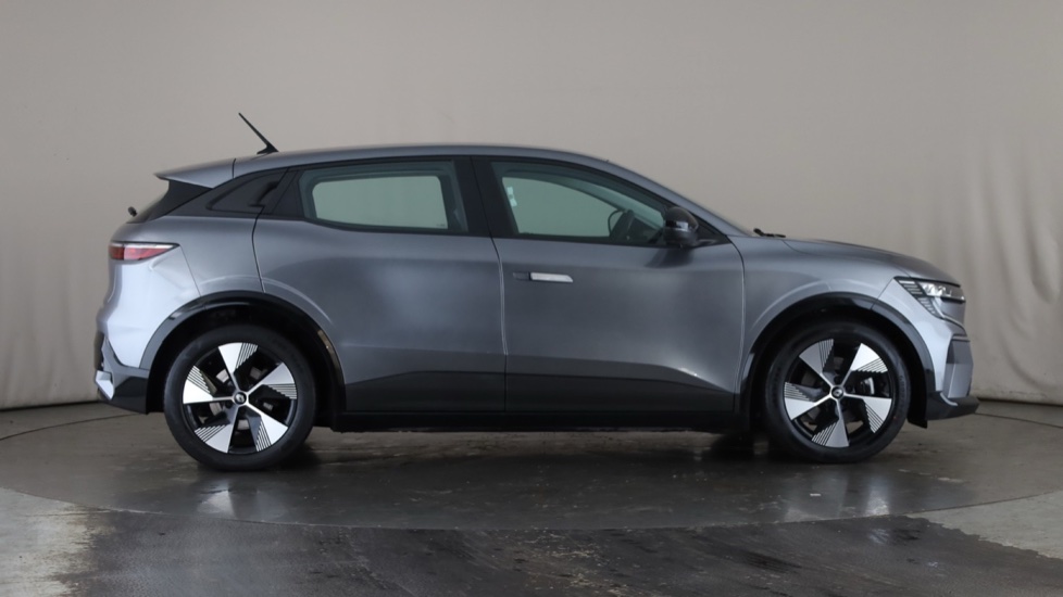 RENAULT MEGANE E-TECH Image 6