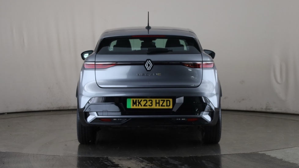RENAULT MEGANE E-TECH Image 4
