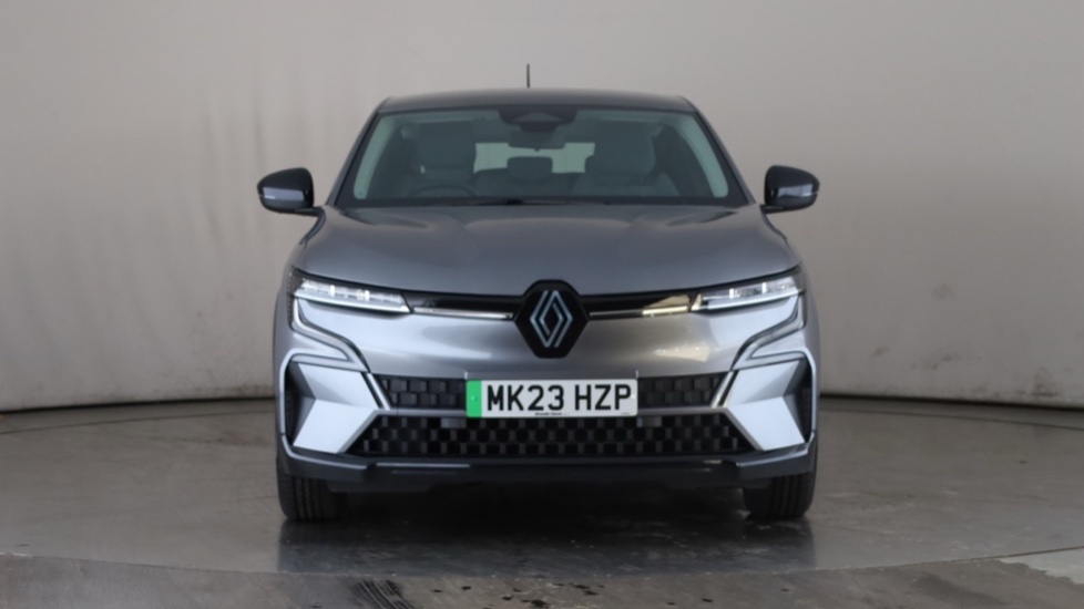 RENAULT MEGANE E-TECH Image 8