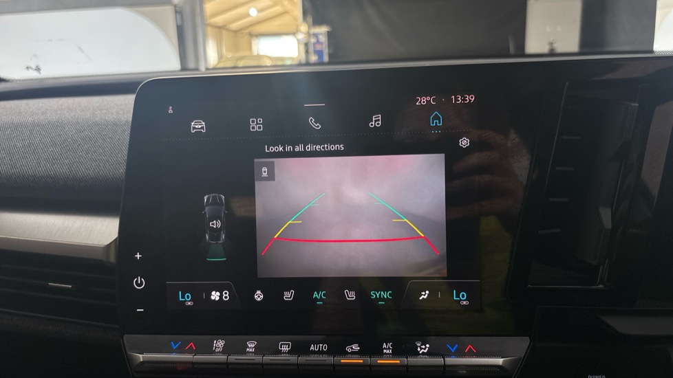 RENAULT MEGANE E-TECH reverse camera