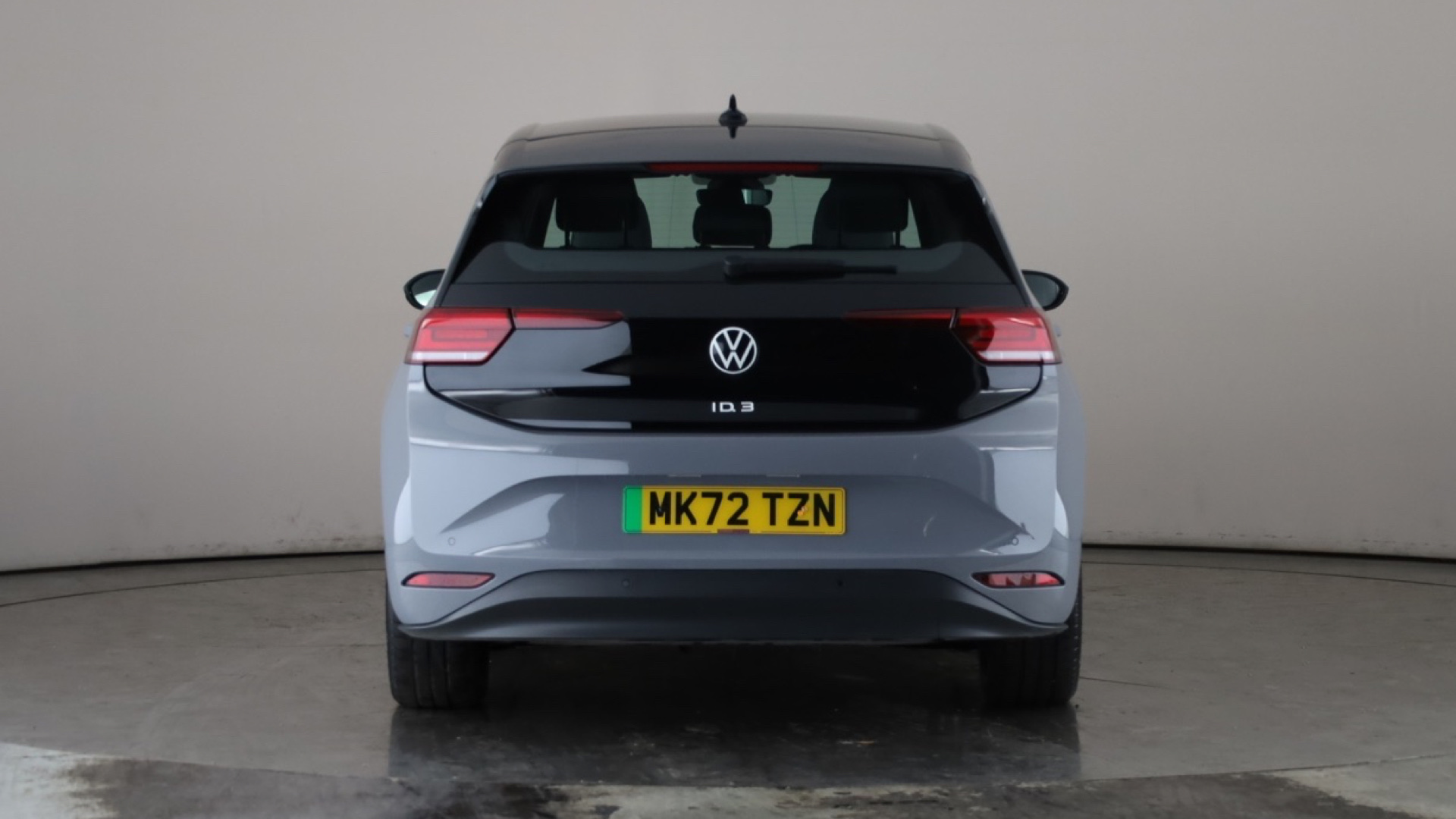 4020621 150kW Life Pro Perform 58kWh 5dr Auto [120kW Ch]