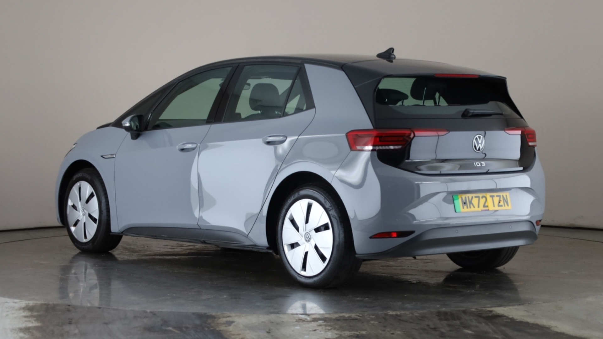 4020621 150kW Life Pro Perform 58kWh 5dr Auto [120kW Ch]