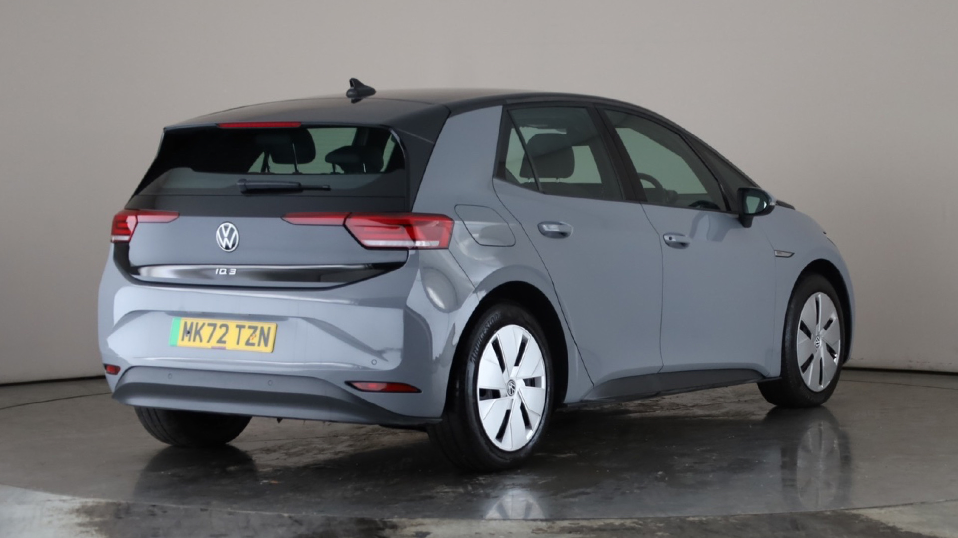 4020621 150kW Life Pro Perform 58kWh 5dr Auto [120kW Ch]