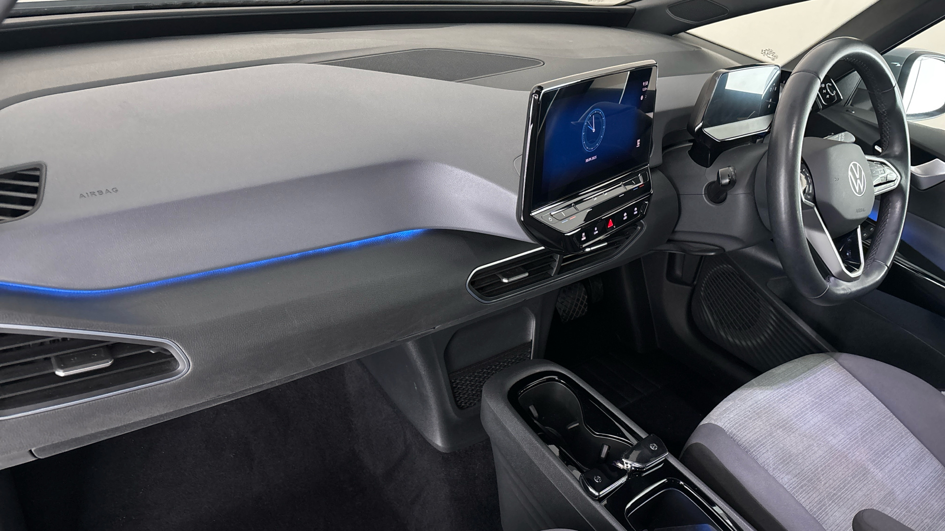 4020621 150kW Life Pro Perform 58kWh 5dr Auto [120kW Ch]