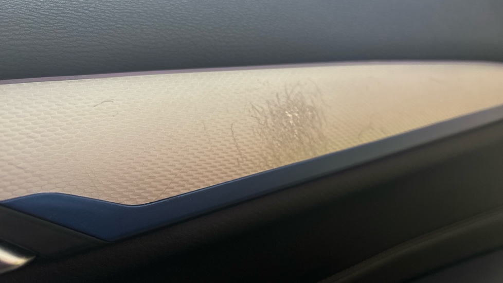 BMW X1 scuff