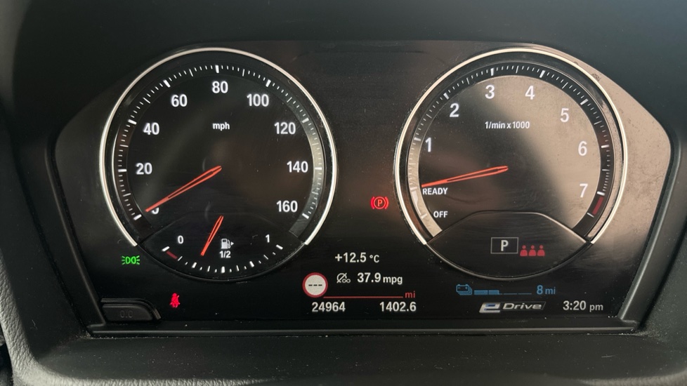 BMW X1 Image 13
