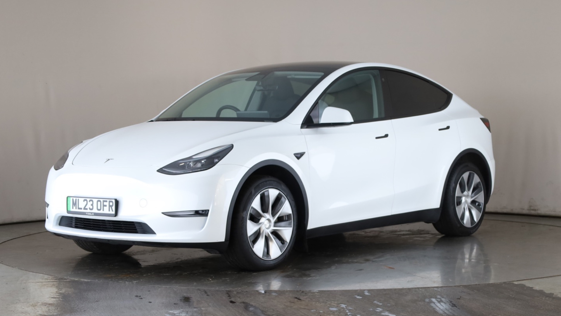 Long Range AWD 5dr Auto