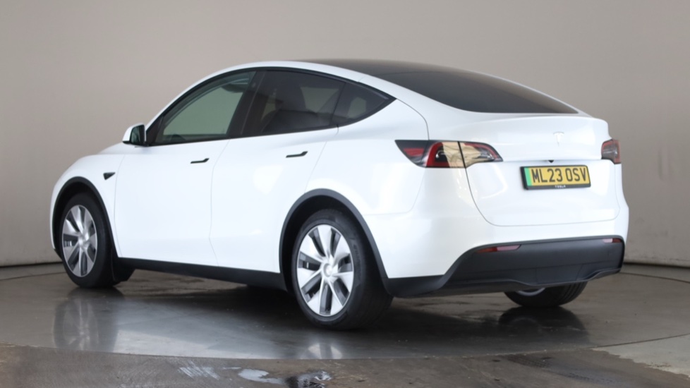 TESLA MODEL Y Image 3