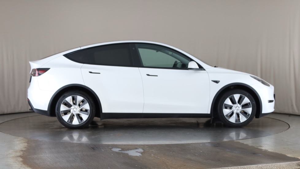 TESLA MODEL Y Image 6