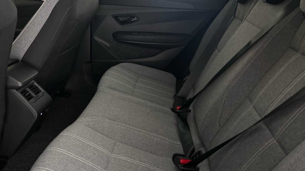 Renault Megane Image 14
