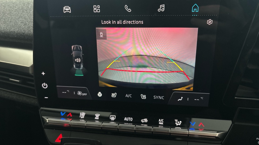 Renault Megane reverse camera