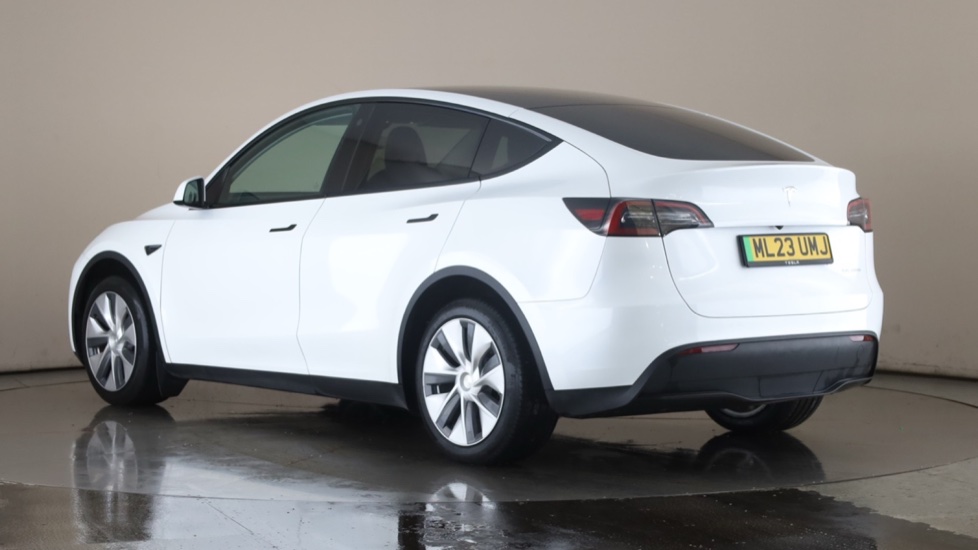 TESLA MODEL Y Image 3