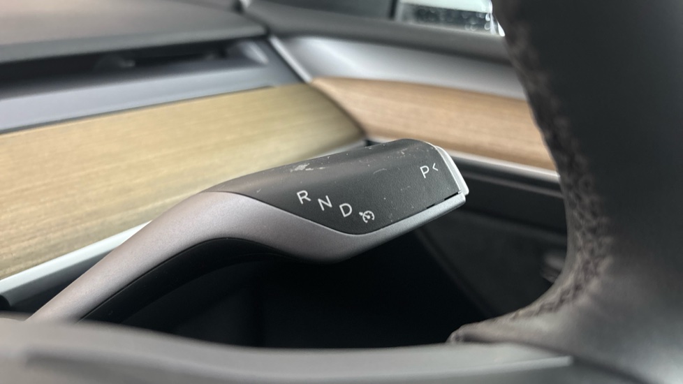 TESLA MODEL Y Cruise control