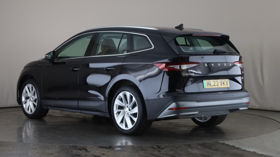 SKODA ENYAQ Image 3
