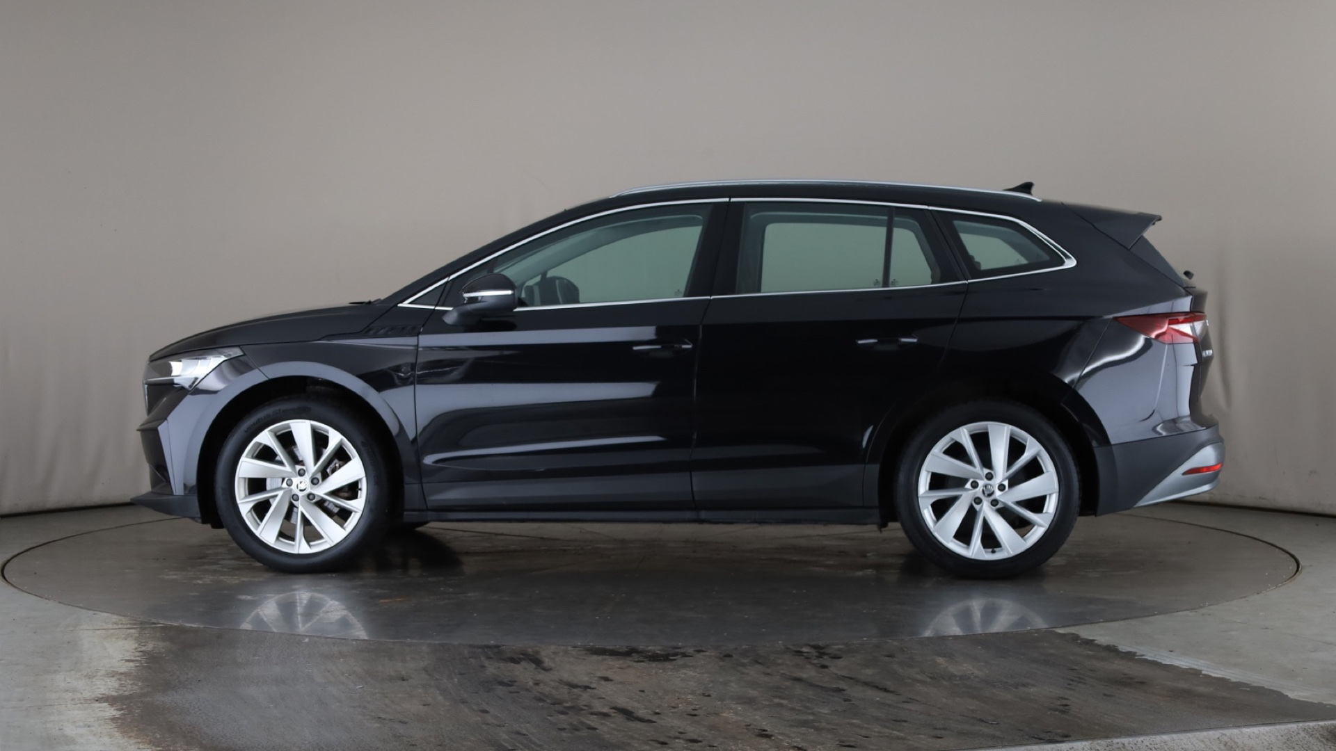 150kW 80 ecoSuite 82kWh 5dr Auto [125kW]