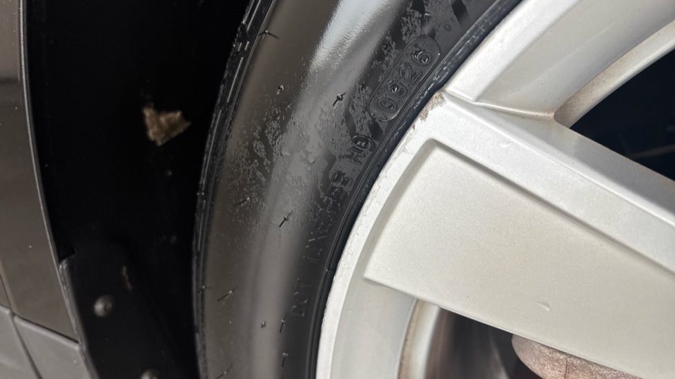 SKODA ENYAQ scuff