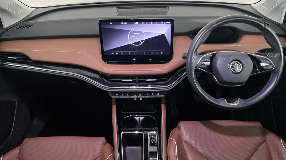 SKODA ENYAQ Image 11