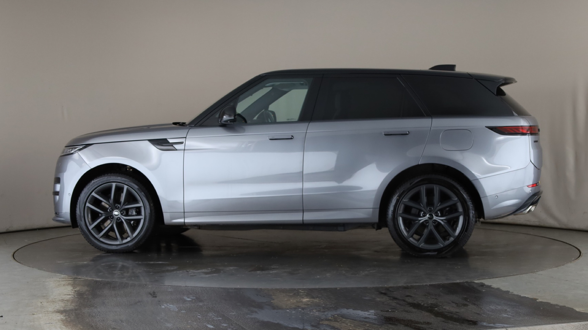 3.0 P440e Dynamic SE 5dr Auto