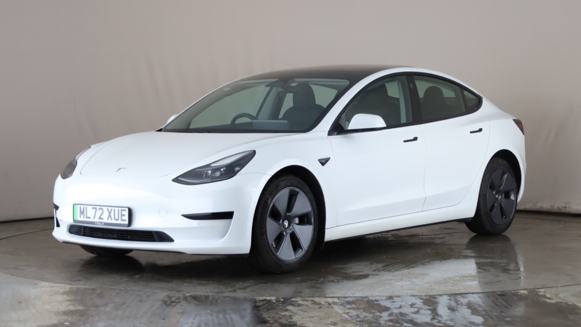 Tesla Model 3 Saloon RWD 4dr Auto