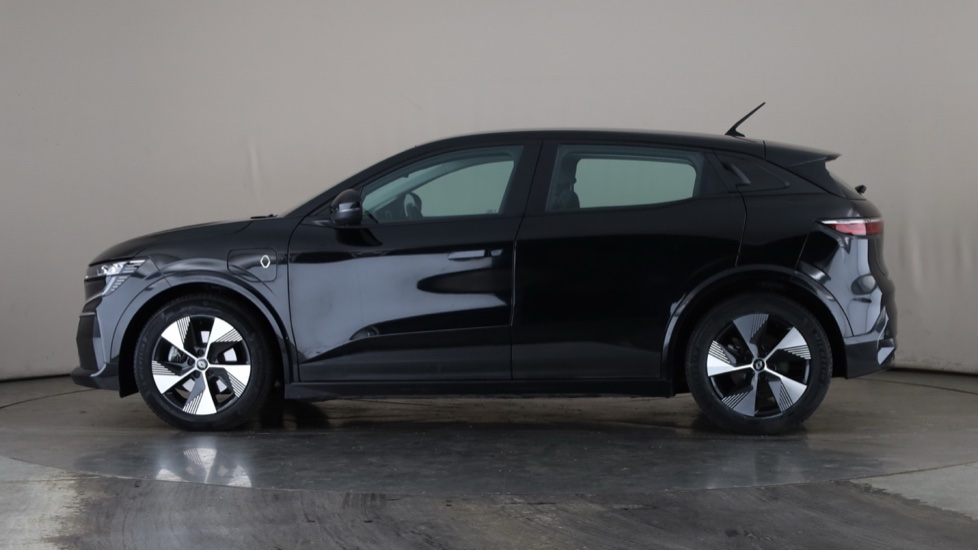 RENAULT MEGANE E-TECH Image 2