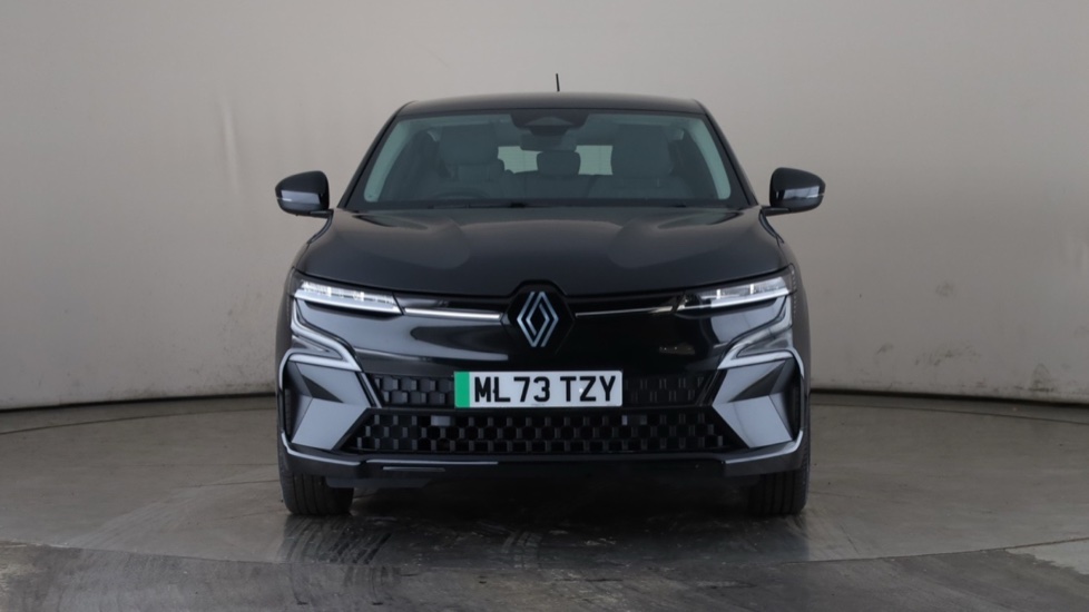 RENAULT MEGANE E-TECH Image 8