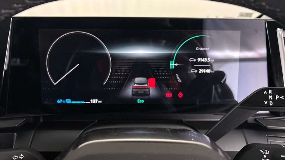 RENAULT MEGANE E-TECH Image 13