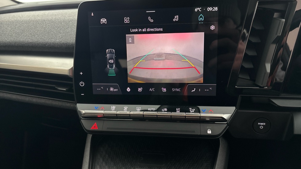 RENAULT MEGANE E-TECH reverse camera