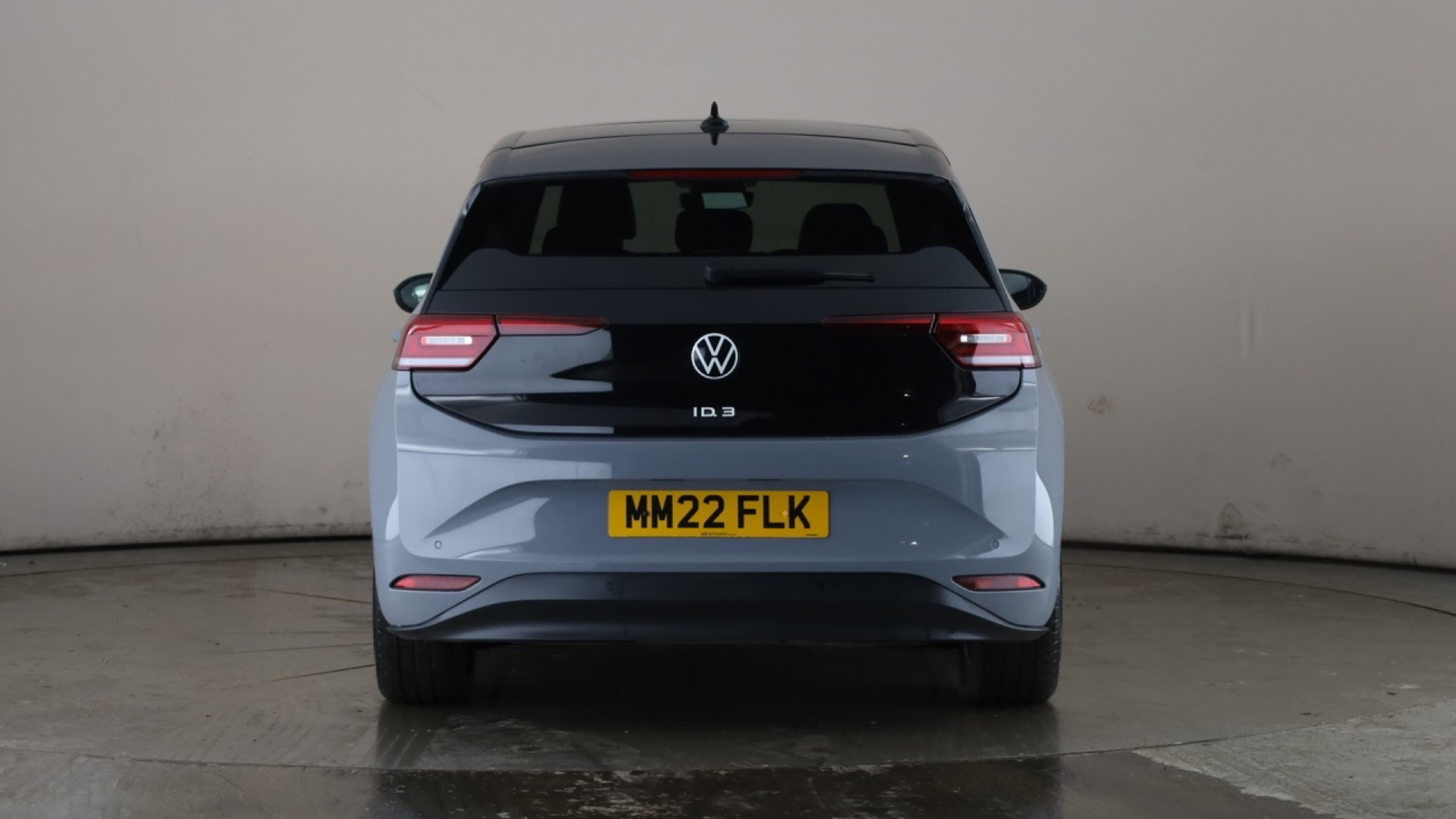 4049544 150kW Family Pro Performance 58kWh 5dr Auto