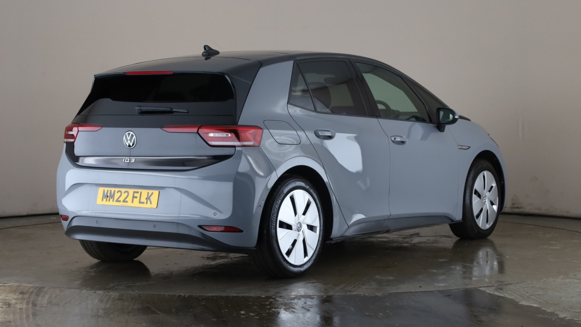 4049544 150kW Family Pro Performance 58kWh 5dr Auto