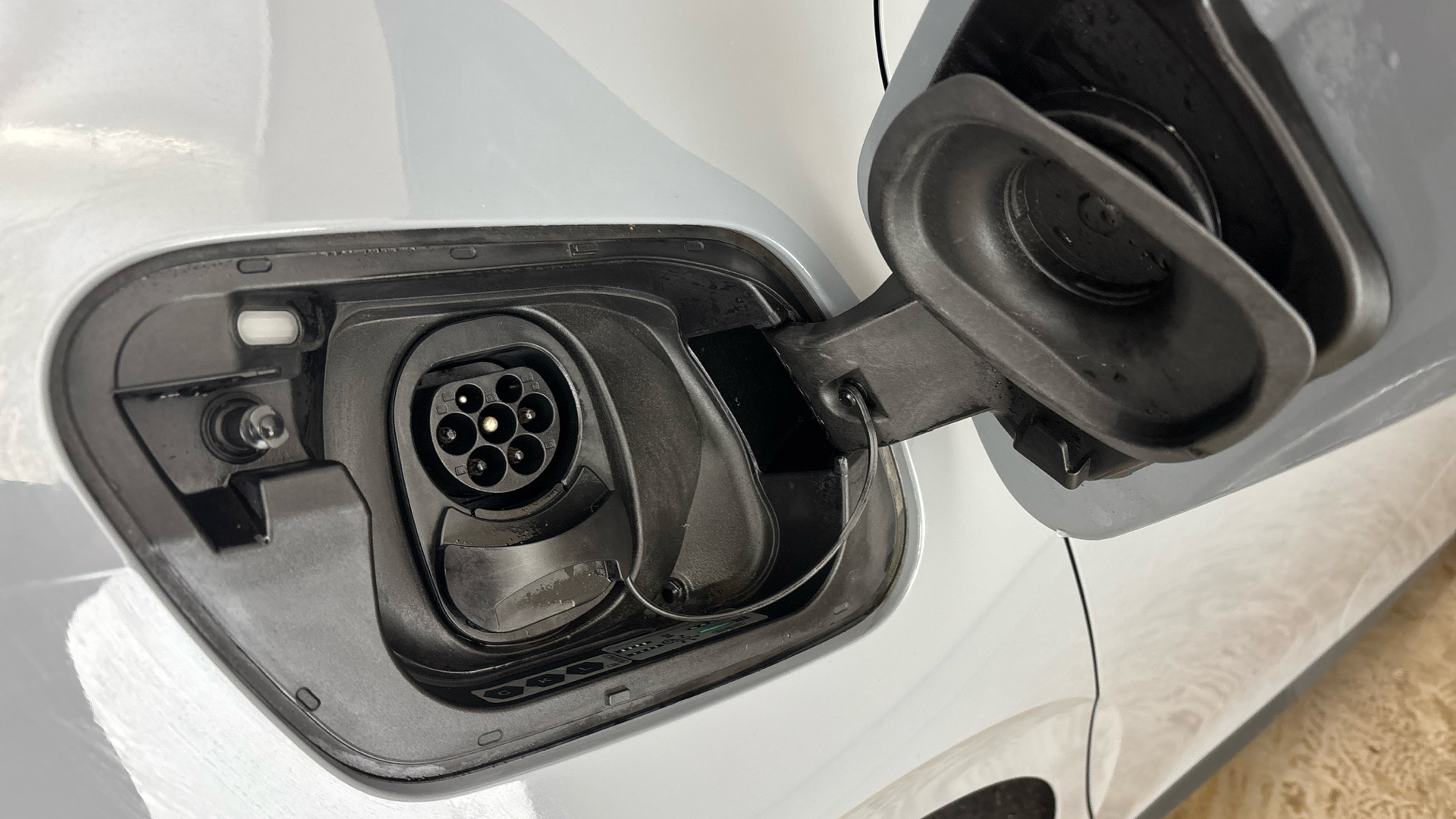 4049544 150kW Family Pro Performance 58kWh 5dr Auto