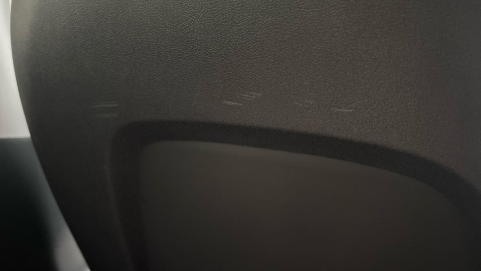 TESLA MODEL Y Scratches