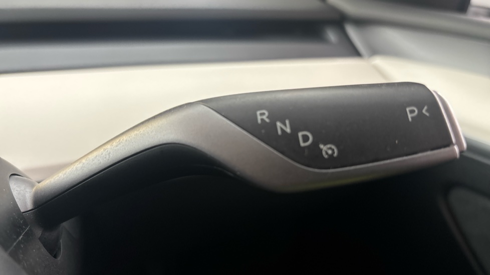 TESLA MODEL Y cruise control