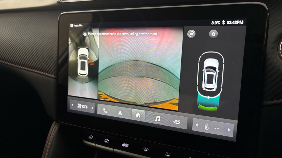 MG ZS reverse camera