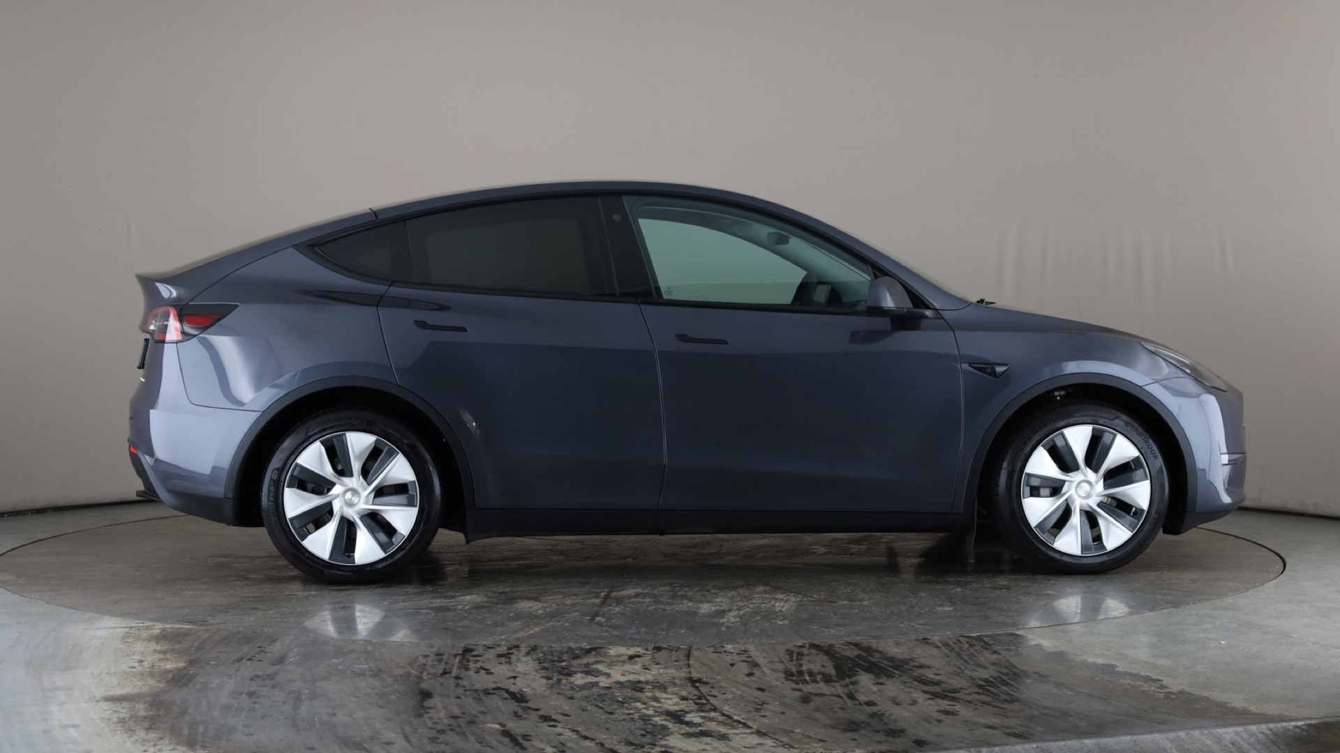 4027620 Long Range AWD 5dr Auto