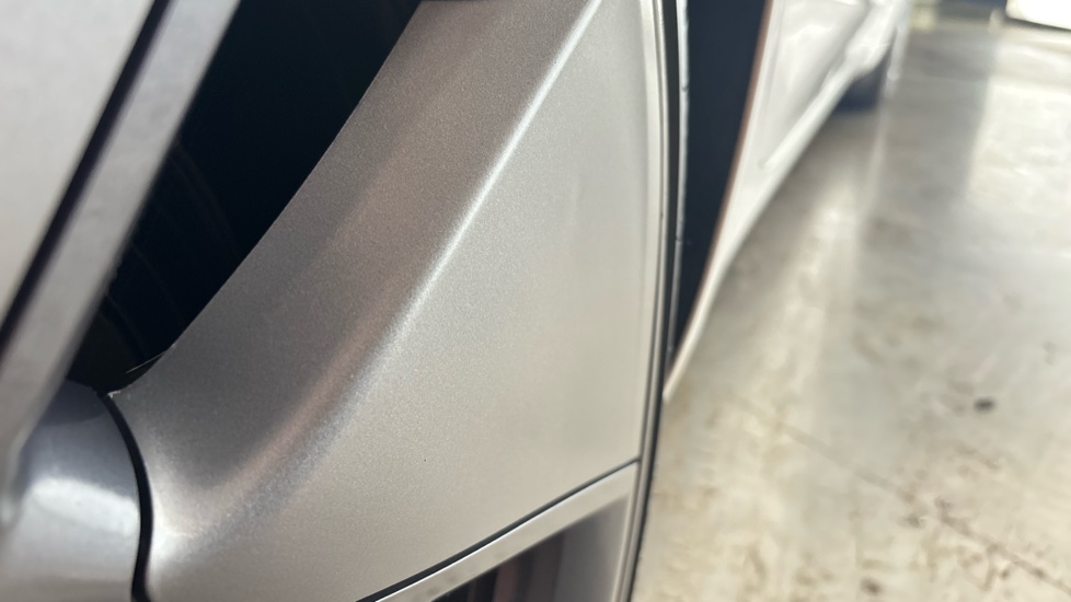 TESLA MODEL 3 SALOON Long Range AWD 4dr Auto