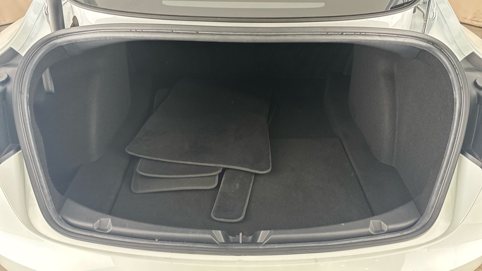 TESLA MODEL 3 SALOON Long Range AWD 4dr Auto