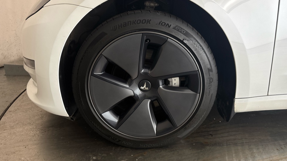 TESLA MODEL 3 SALOON Long Range AWD 4dr Auto