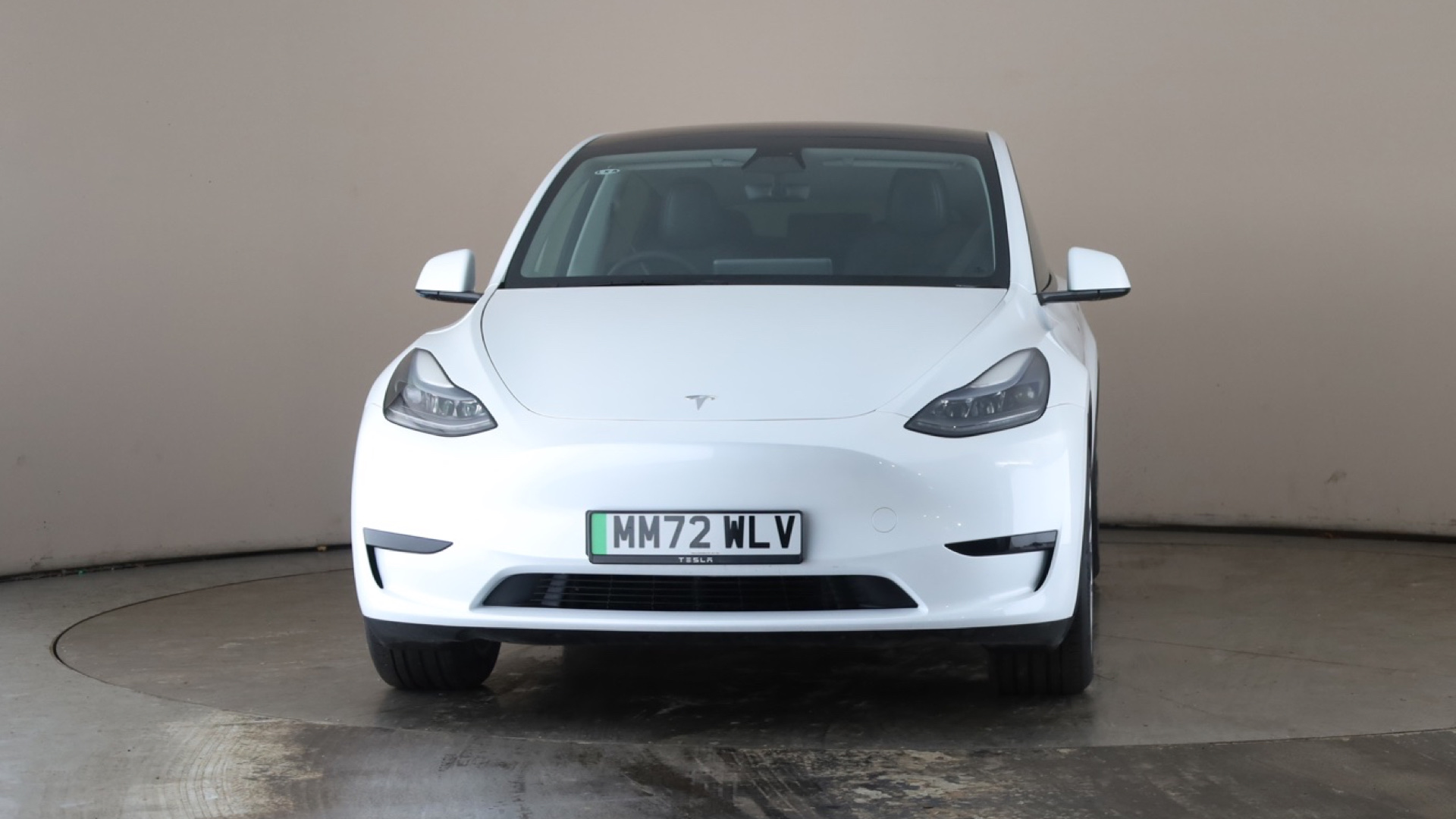 4020944 RWD 5dr Auto