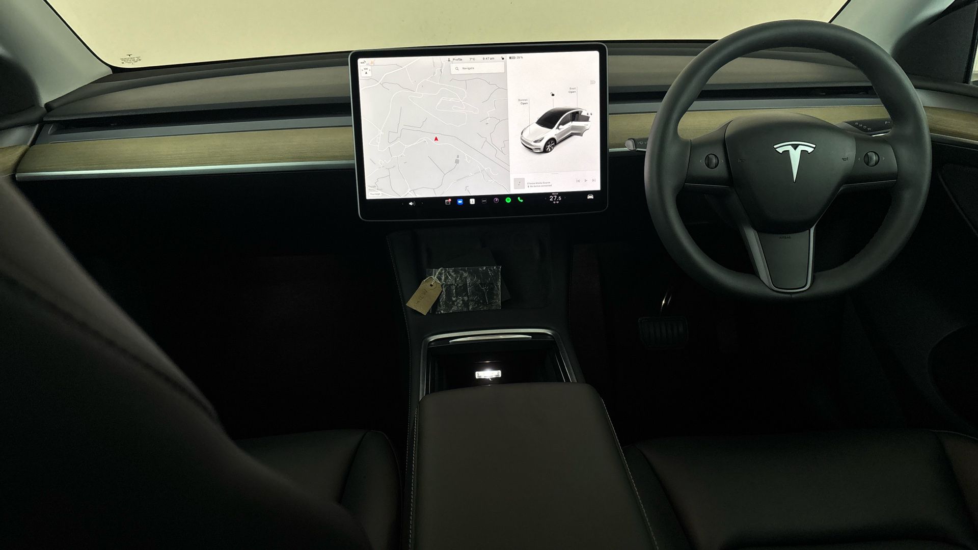 4020944 RWD 5dr Auto