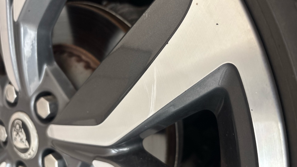 JAGUAR I-PACE Scuff