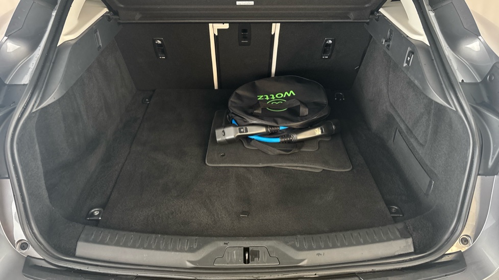 JAGUAR I-PACE Image 15