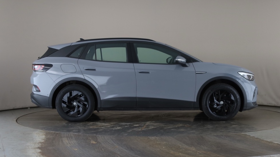 VOLKSWAGEN ID.4 Image 6