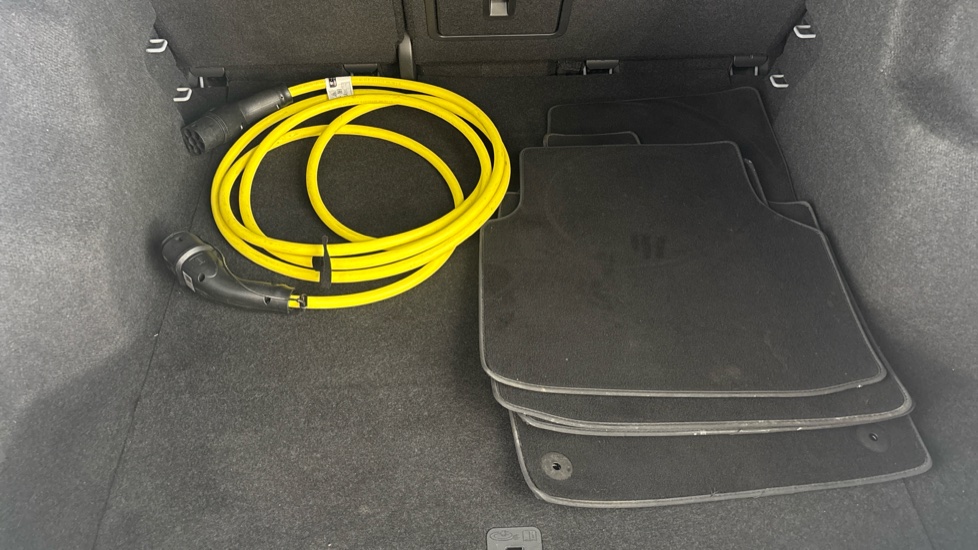 VOLKSWAGEN ID.4 Image 22